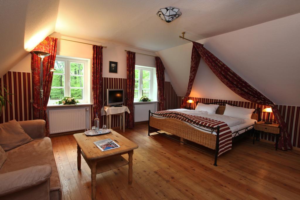 Hotel Hof Tuetsberg Bispingen Quarto foto