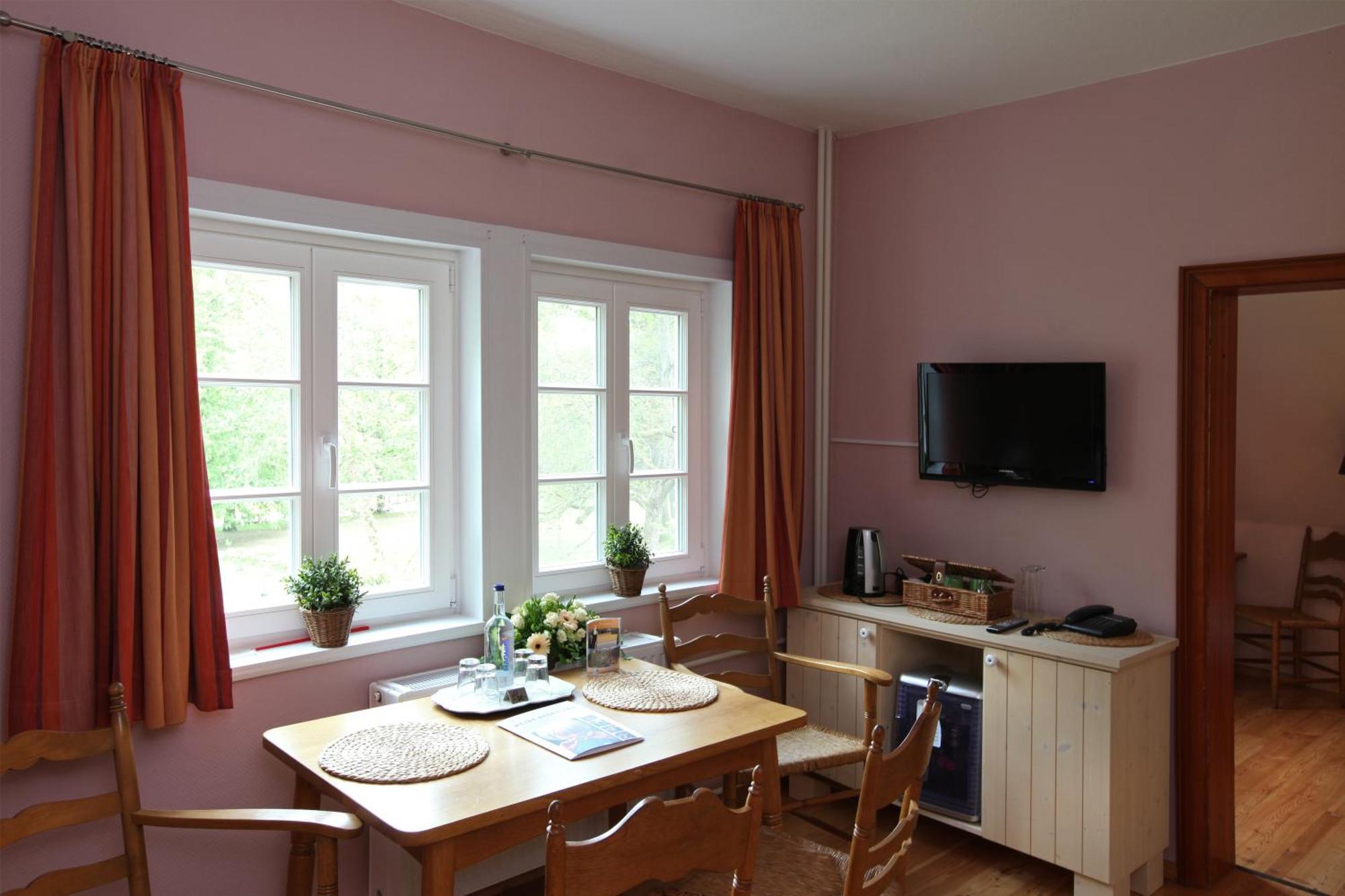Hotel Hof Tuetsberg Bispingen Quarto foto